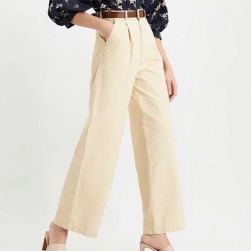 Levi’s Premium Pleated Wide Leg Pants